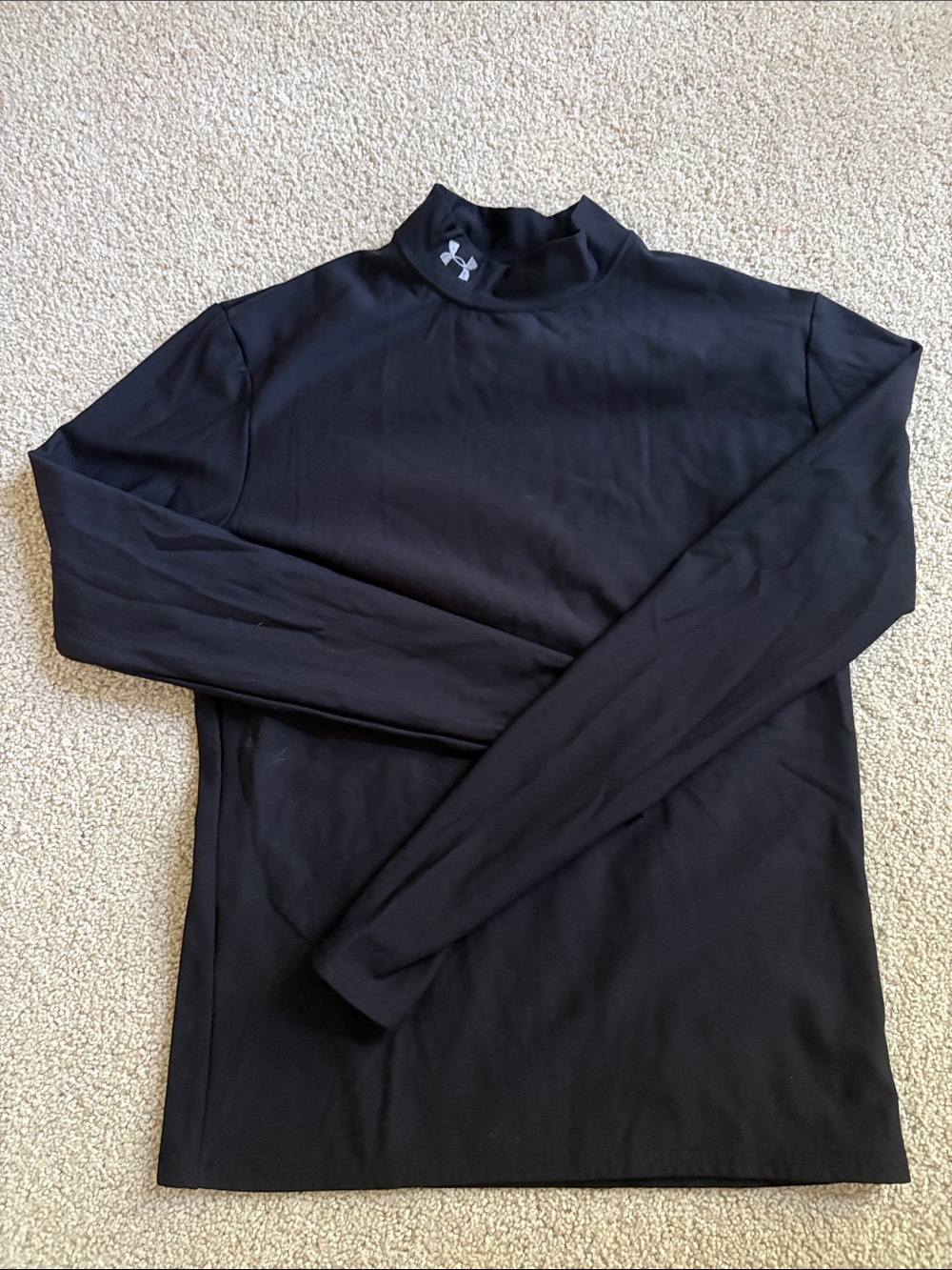 Under Armour Boy’s Black Turtleneck Performance Long-Sleeve Top